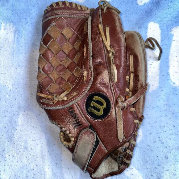 Vintage Wilson George Brett Signature Model A2124 12" RH Throw Baseball Glove - Picture 1 of 8